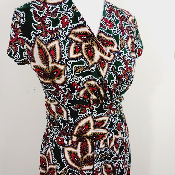Verse, Size Medium, Print Knit Short Sleeve Dress, Stretch, V Neck, Go Anywhere - Picture 4 of 16